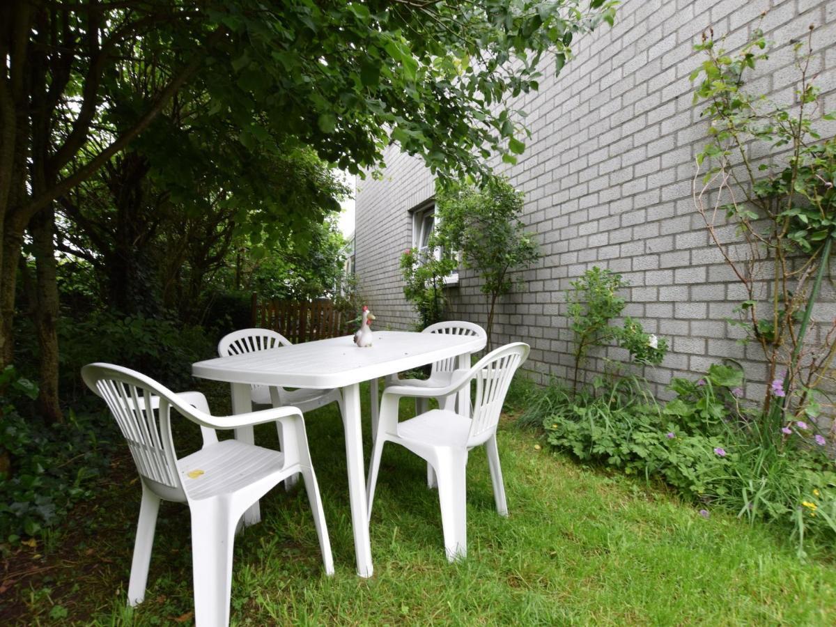 Cozy Apartment In Paliseul With Garden Carlsbourg Buitenkant foto